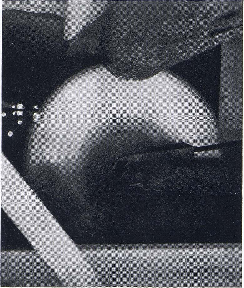 This Is a Big Buzz Saw