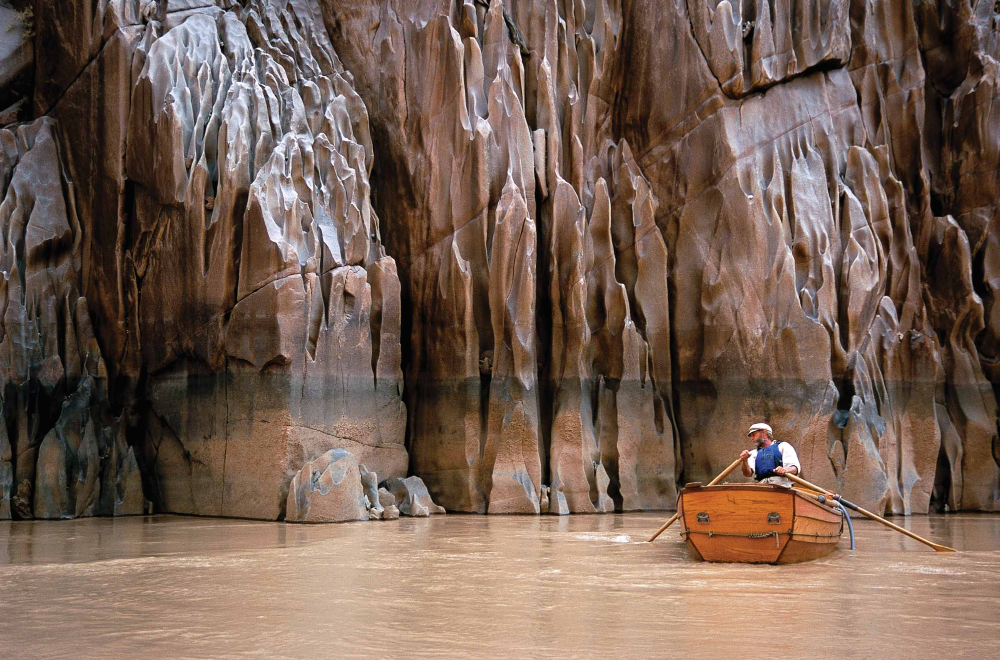 Classic White-water Vessels Hold Their Own in Colorado Rapids