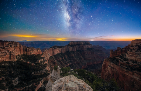 MAKING A NIGHT OF IT